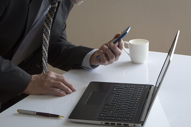 Россиянам напомнили о шестидневной рабочей неделе