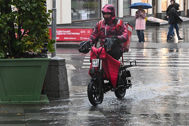 Размер заработка курьеров в Москве оказался колоссальным